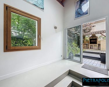 Maison 500 000 € - 166 m²