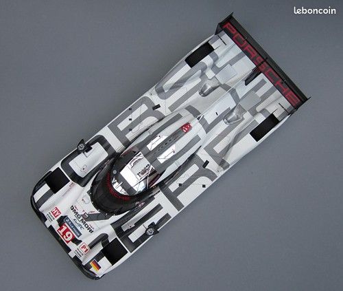 Signed Porsche 919 Hybrid Le Mans 2015 n° 18 1/43 Spark MAP02087915 Signed Porsche 919 Hybrid Le Mans 2015 n° 18 1/43 Spark MAP02087915
