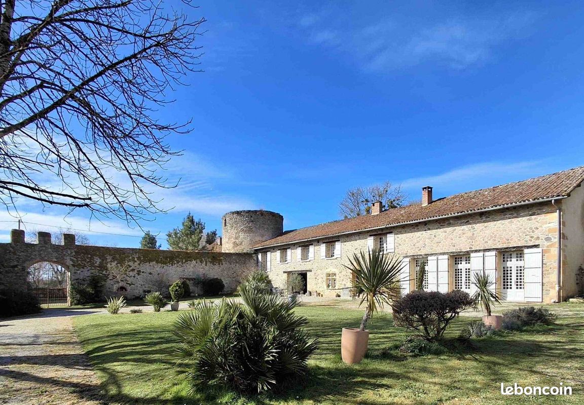 Maison 10 pièces 388 m² · à Ansac-sur-Vienne · 388 m² · 499 200 €