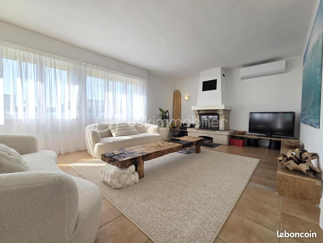 Maison 5 pièces 90 m² · à Ploemeur · 90 m² · 454 000 €