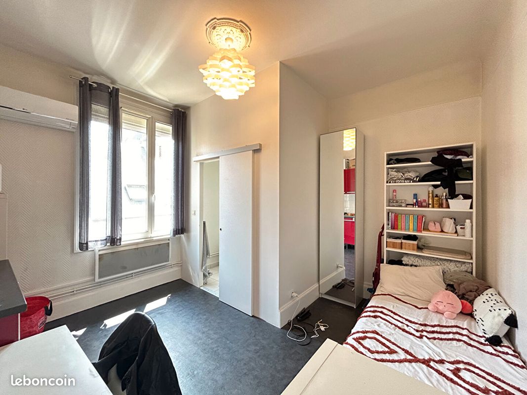 Appartement 1 pièce 15 m² · à Reims · 15 m² · 440 €