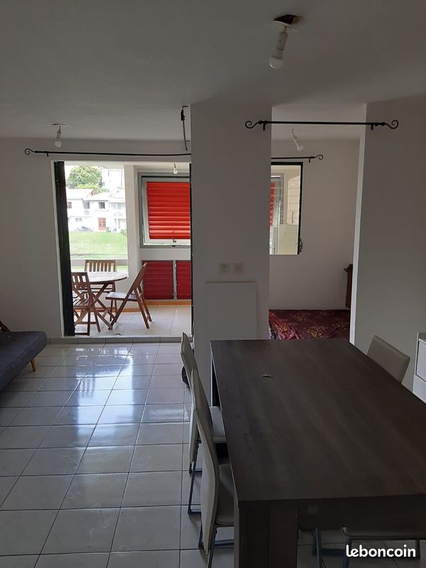 Appartement 1 pièce 33 m² · à Schoelcher · 33 m² · 650 €