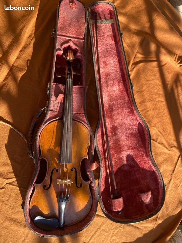 Violon adulte début XXe (image 1)