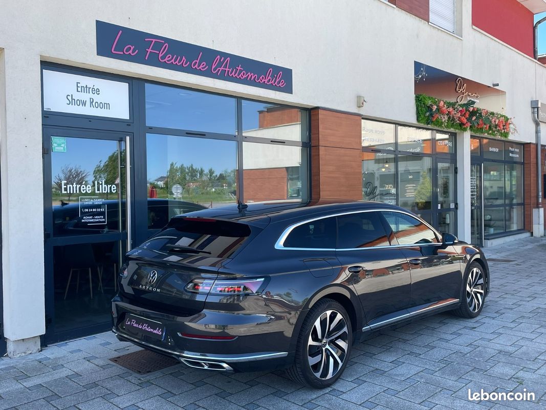 VOLKSWAGEN ARTEON SHOOTING BRAKE 2.0 TDI EVO SCR 150 DSG7 R-Line - TOIT OUVRANT - PNEUS NEUF (image 5)