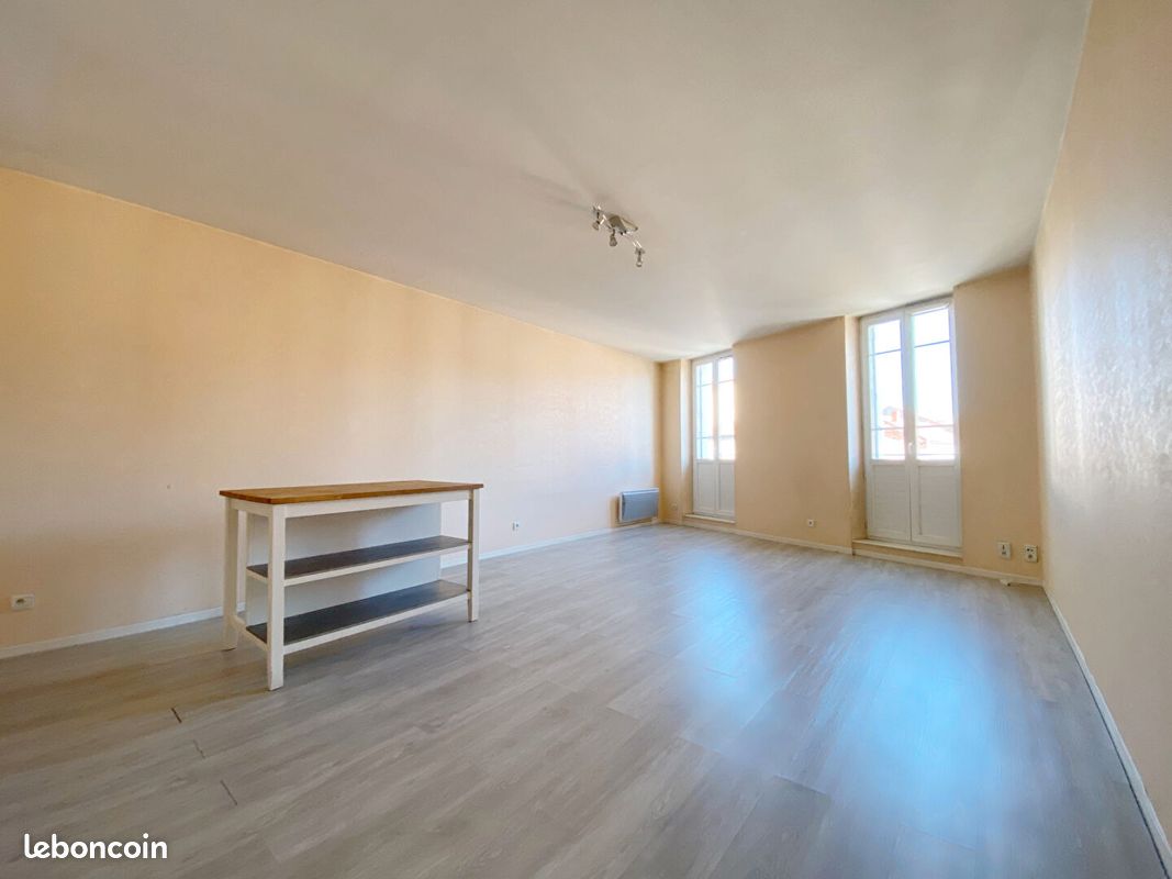 Appartement 2 pièces 59 m² · à Albi · 59 m² · 450 €/mois