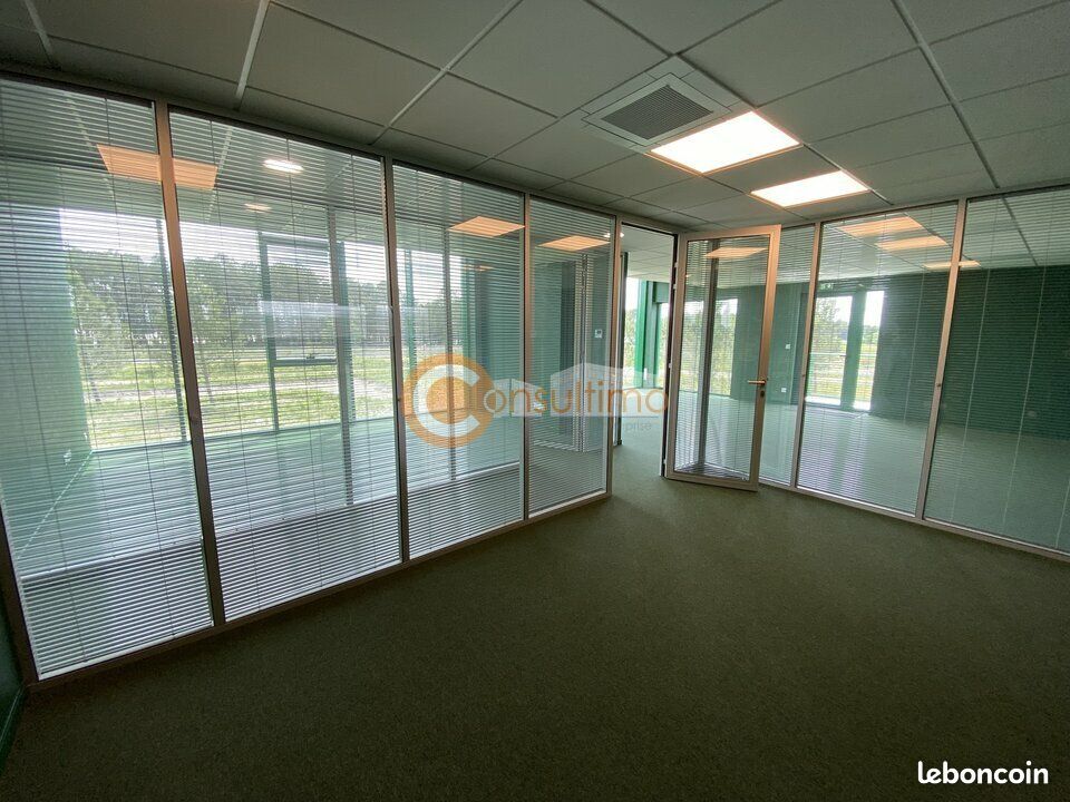 LOCAL D'ACTIVITE 782 m² MIOS (image 17)
