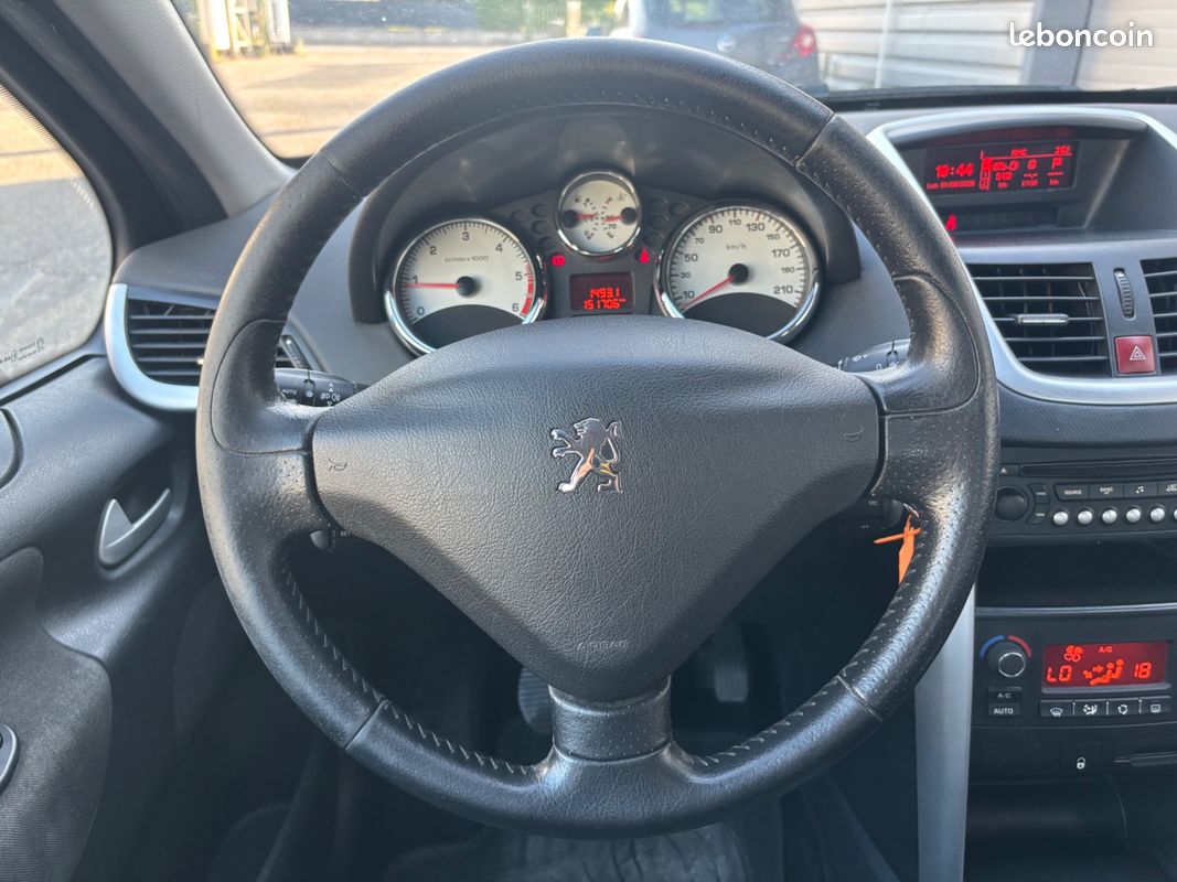 Peugeot 207 1.6 hdi 92ch urban move - distribution faite (image 4)