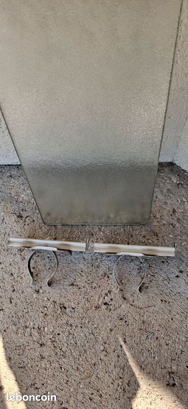 Tablette dessus de radiateur en verre (image 3)
