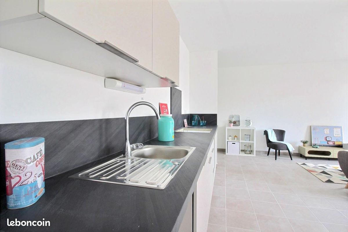 Appartement 1 pièce 30 m² · à Marseille · 30 m² · 516 €/mois