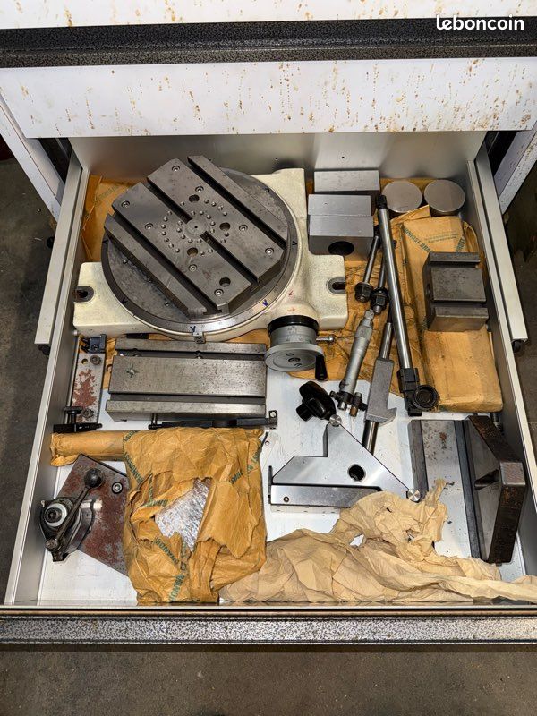Atelier d’usinage complet – Tour Schaublin 102 + Fraiseuse + Très gros lot d’outillage (image 14)