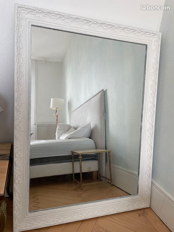 Miroir repeint blanc (image 1)