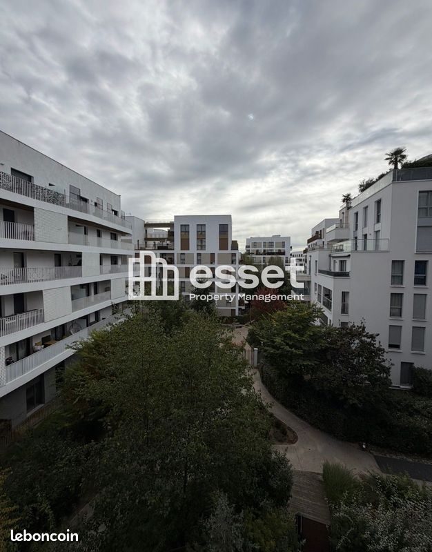 Appartement 4 pièces 87 m² · à Rueil-Malmaison · 87 m² · 2 065 €/mois