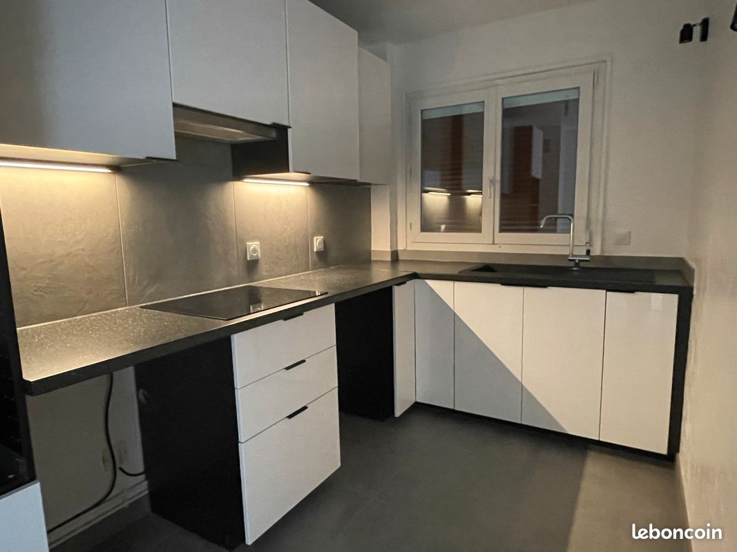 Appartement a louer chilly-mazarin - 4 pièce(s) - 70 m2 - Surfyn