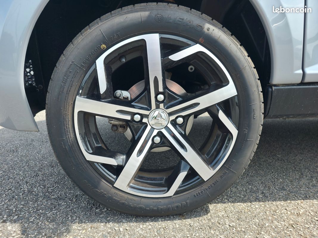 AIXAM CROSSOVER PREMIUM / CaMERA DE RECUL (image 22)