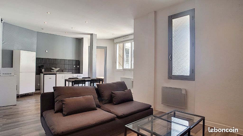 Appartement 2 pièces 41 m² · à Pau · 41 m² · 570 €