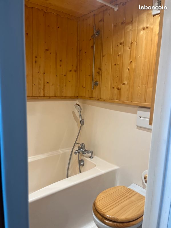 Appartement Les ARC1800 73700 Résidence Pierra Menta à proximité des pistes- 4-5 personnes, studio + balcon: Sud-ouest .1 salle de bain avec WC, un séjour avec cuisine équipée. Min.7 nuits (image 5)