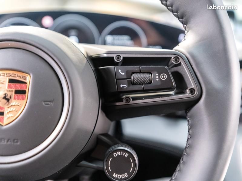 Porsche Taycan 435ch 4 avec batterie performance plus (image 33)