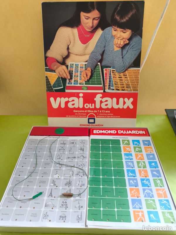 Jeu Quiz Master Vintage - Vrai Ou Faux électronique Sur L'Histoire - Castelot Dujardin