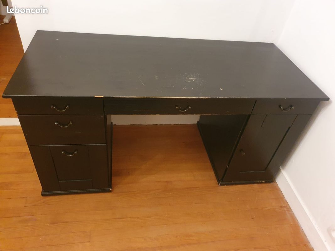 Bureau (image 1)