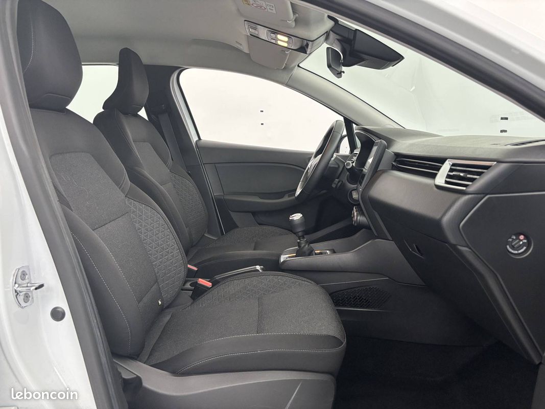 RENAULT Clio TCe 90 - 21 Business (image 14)