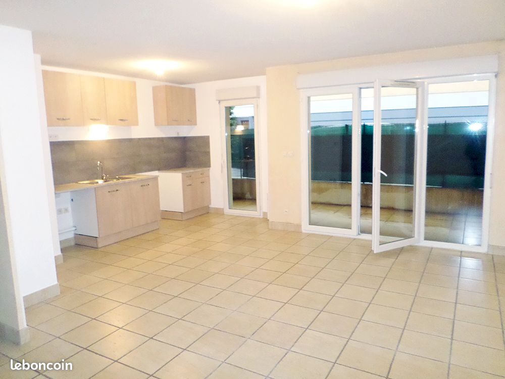 Appartement 2 pièces 50 m² · à Romans-sur-Isère · 50 m² · 98 000 €