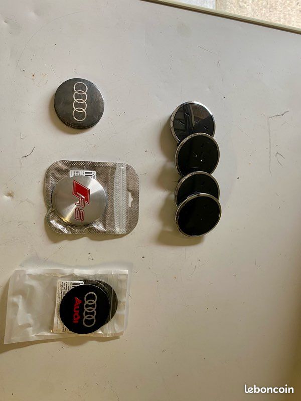 Centre de roue Audi vierge avec plaquettes (image 3)