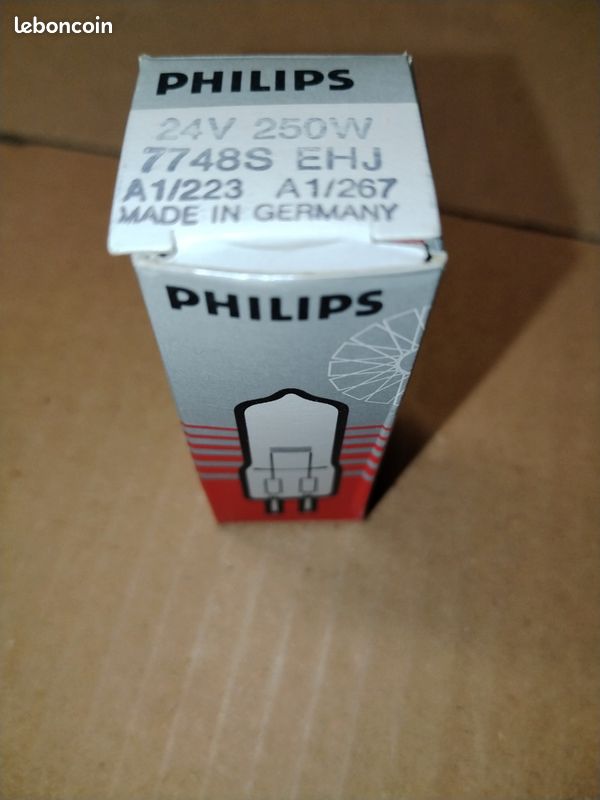Lampe Projecteur Philips 220V 250W – NOS (Neuf Ancien Stock, Emballage Ouvert)