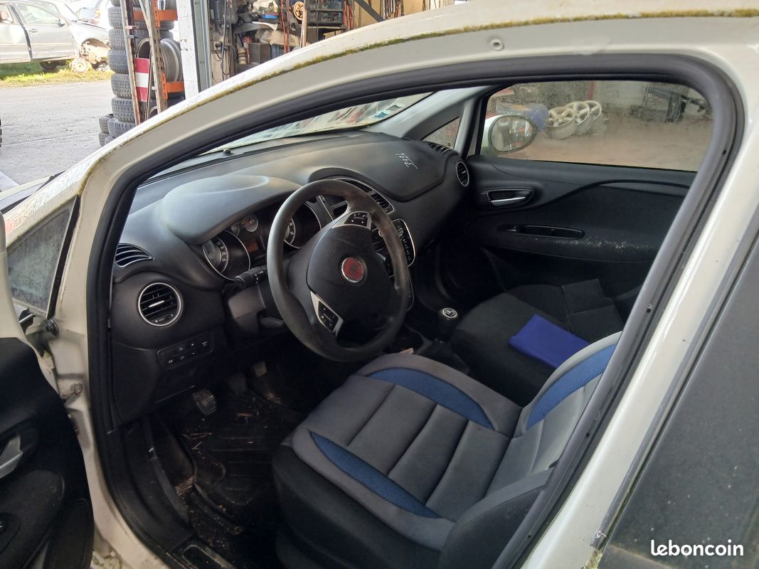 Pieces detachees fiat punto iii 1.3jtd multijet 75cv de 2013 (image 5)