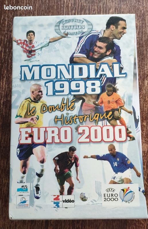 LE GUIDE COMPLET Football Euro 2000 Bleu Blanc Foot 35 Pages EUR 39,99