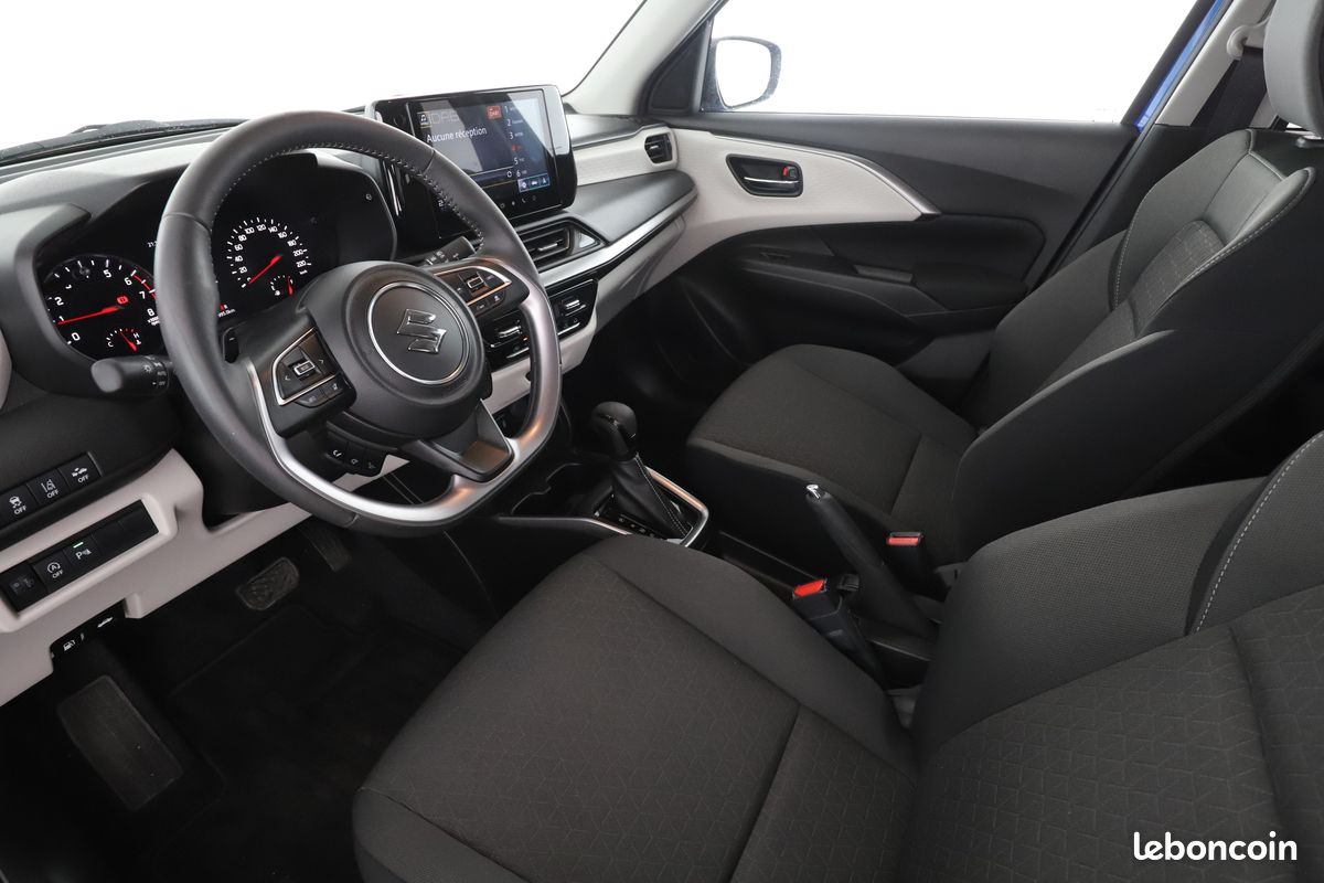 Suzuki Swift V 1.2 DualJet Hybrid Pack Auto 83 ch (image 6)