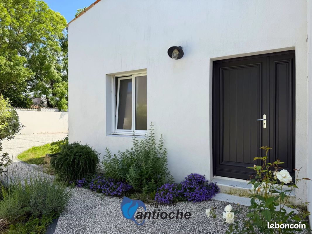 Maison 5 pièces 125 m² · à Nieul-sur-Mer · 125 m² · 469 200 €