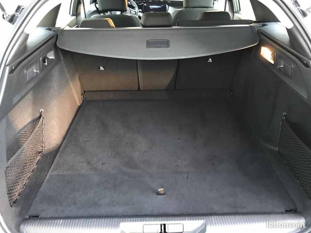PEUGEOT 308 SW PureTech 130ch S&S EAT8 Active Pack (image 9)