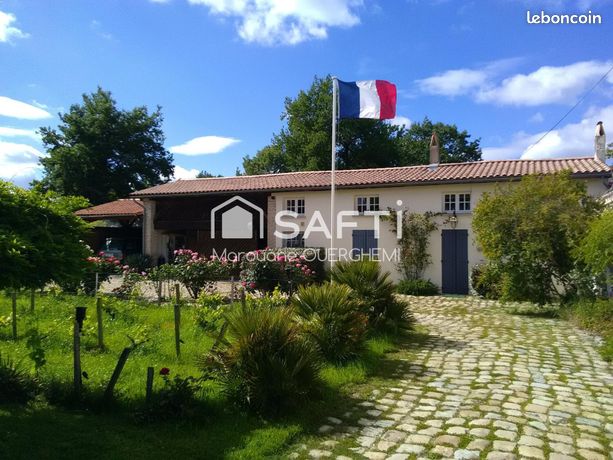 Longère 14 pièces 480 m²