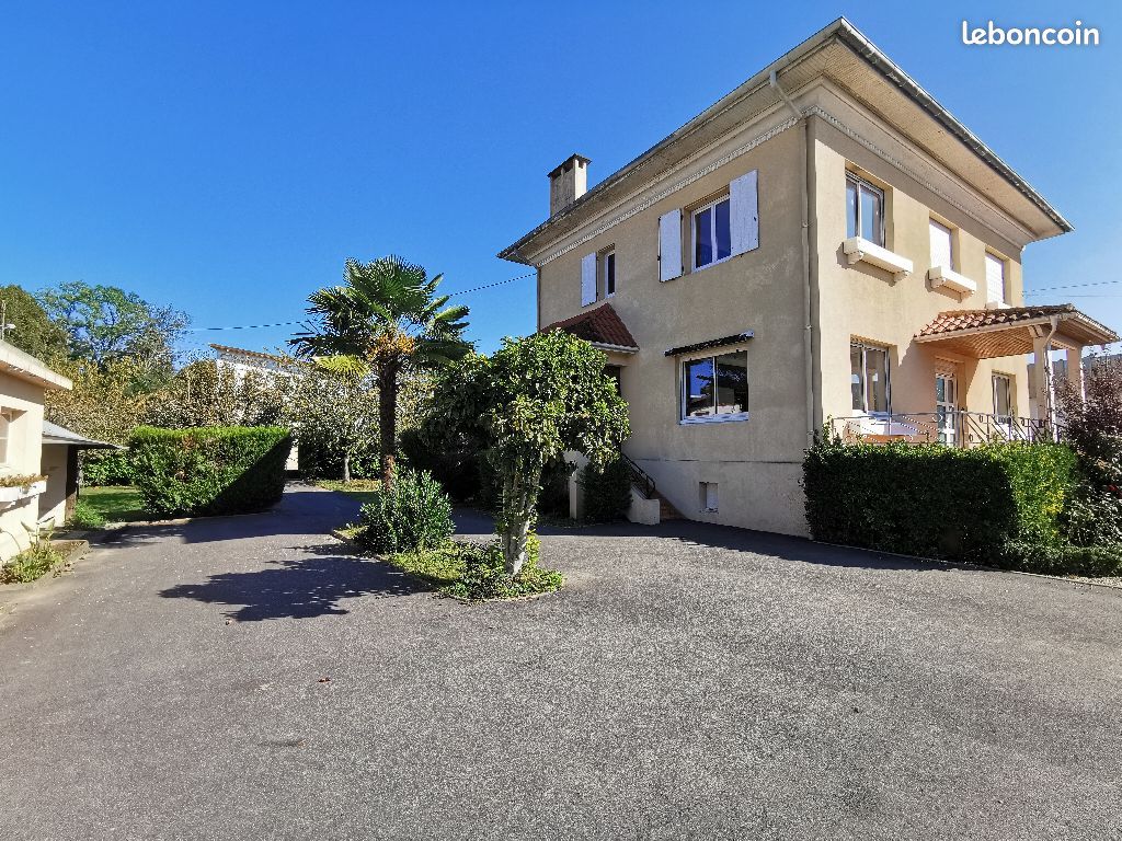 Maison 6 pièces 152 m² · à Aire-sur-l'Adour · 152 m² · 212 000 €