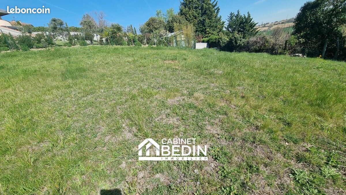 Terrain 900 m² · à Odars · 169 000 €
