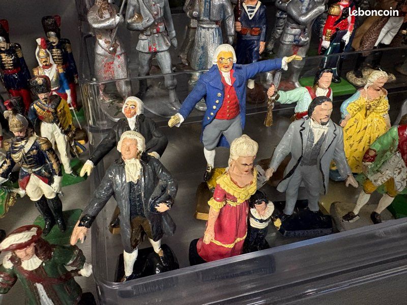 Figurine de collection Plastoy Astérix Obélix tenant son pantalon 60559 (2016