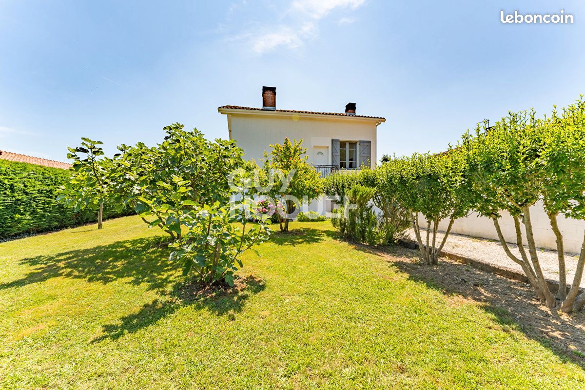 Maison 6 pièces 135 m² · à Labastide-Saint-Pierre · 135 m² · 189 000 €