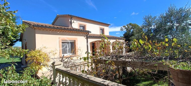 Maison 5 pièces 130 m²