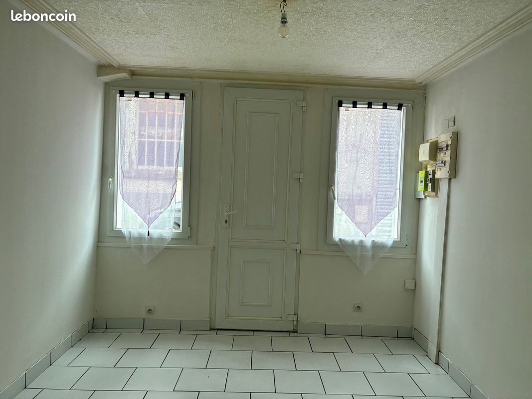 Appartement 2 pièce(s) 30 m²à louer Lisieux