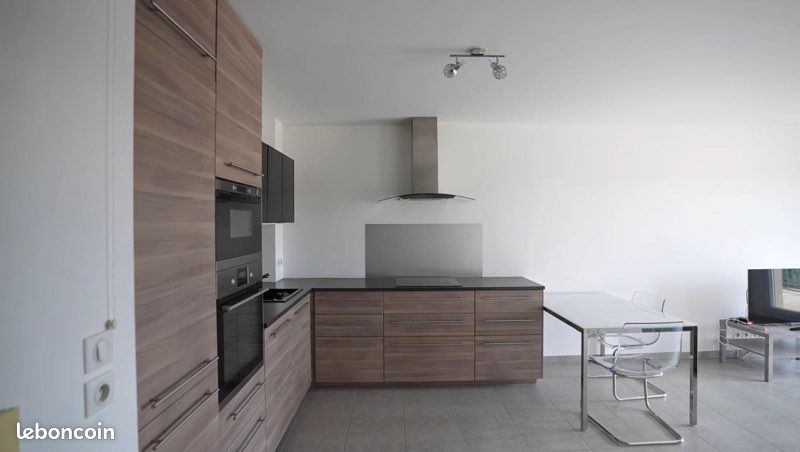 Appartement 2 pièces 48 m² · à Ferney-Voltaire · 48 m² · 1 100 €