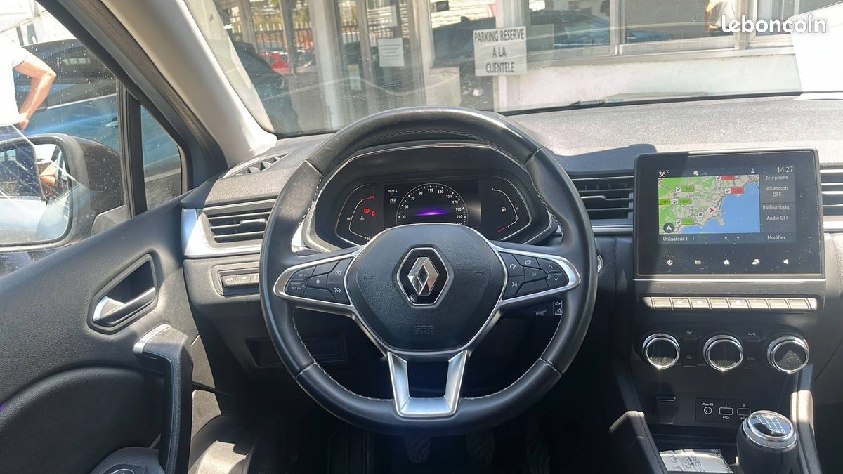 Renault captur tce 90 techno (image 20)