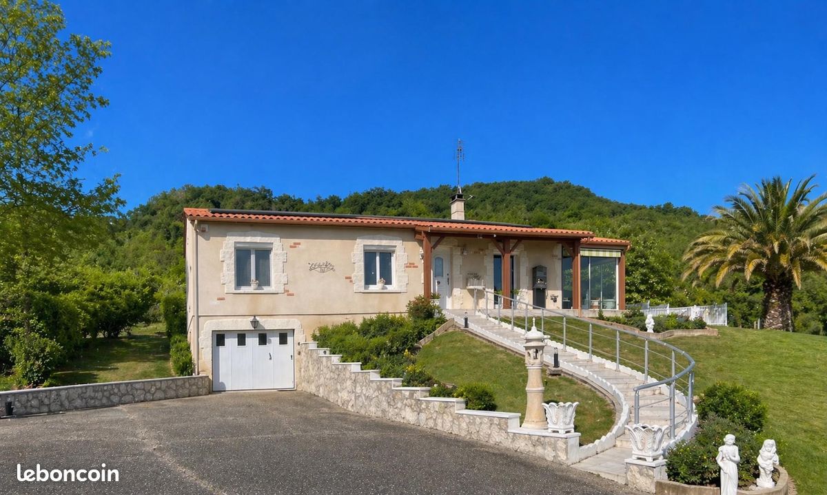Maison 4 pièces 103 m² · à Port-Sainte-Marie · 103 m² · 240 000 €