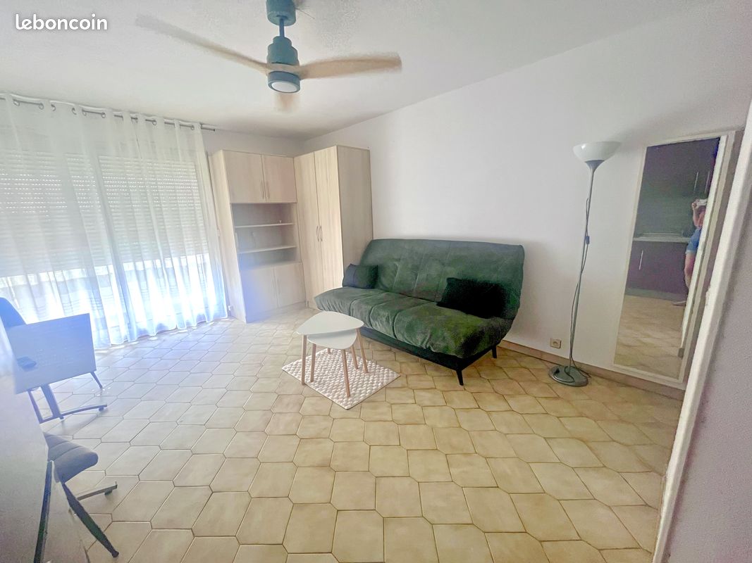 Appartement 1 pièce 28 m² · à Nîmes · 28 m² · 485 €/mois