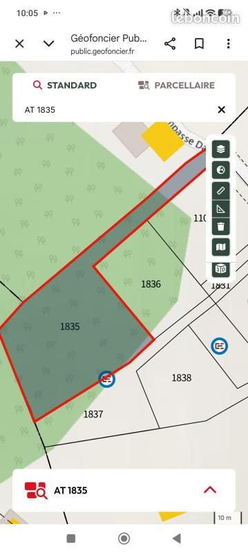 Terrain 2000 m² · à Sainte-Anne · 260 000 €