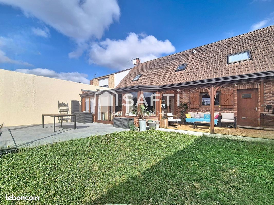 Maison 6 pièces 190 m² · à Dourges · 190 m² · 335 000 €