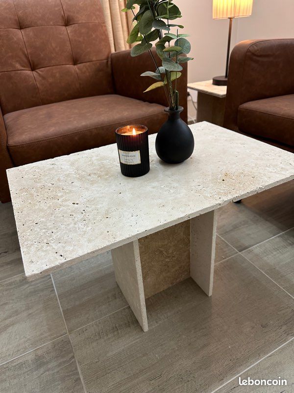 Table de chevet et table basse (image 3)