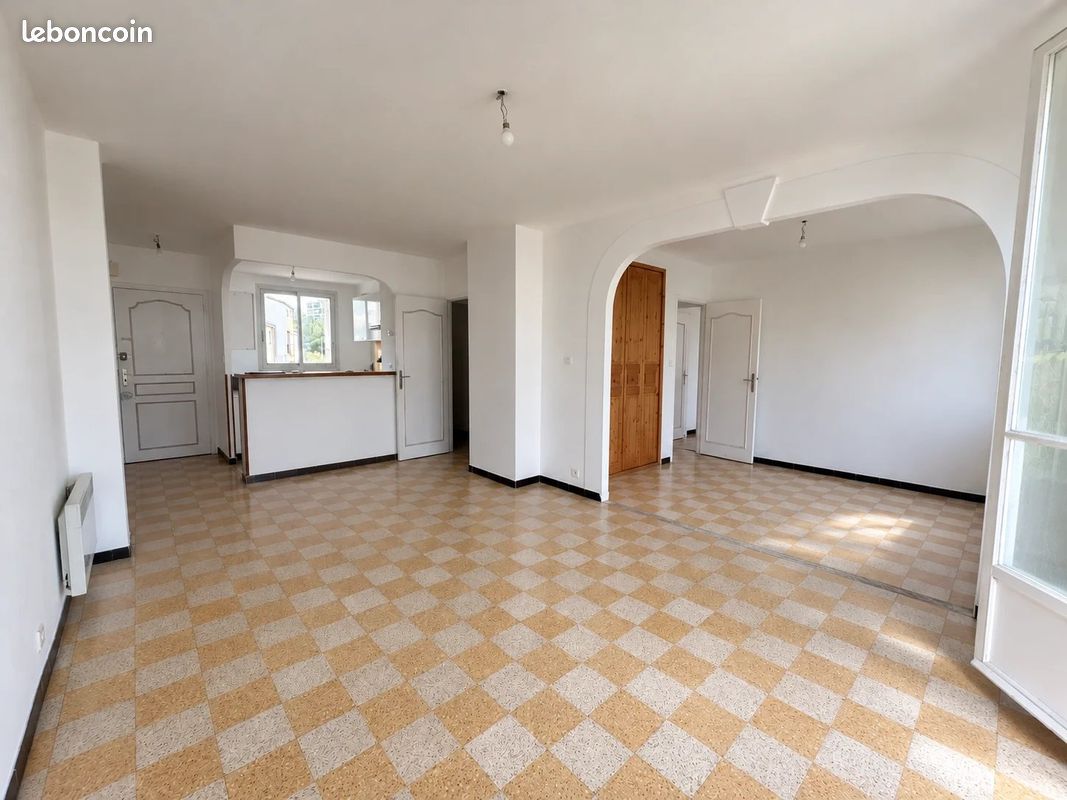 Appartement 3 pièces 72 m² · à Martigues · 72 m² · 808 €/mois