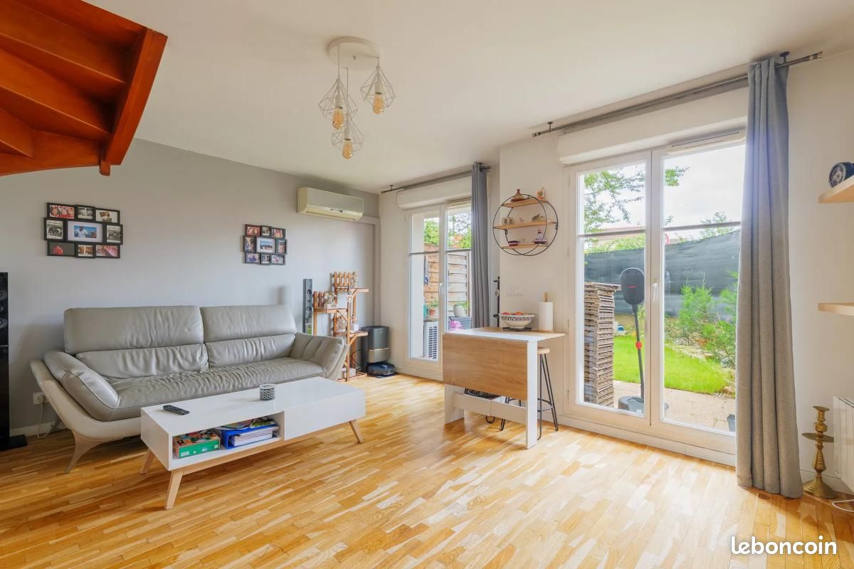 Appartement 5 pièces 90 m² · à Les Pavillons-sous-Bois · 90 m² · 306 000 €