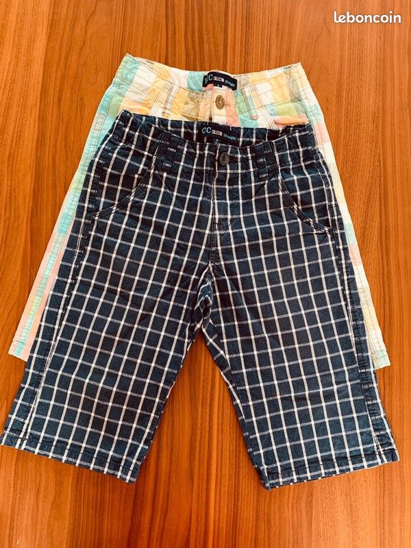 Lot de 2 bermudas YCC - Taille: 8ans (image 1)