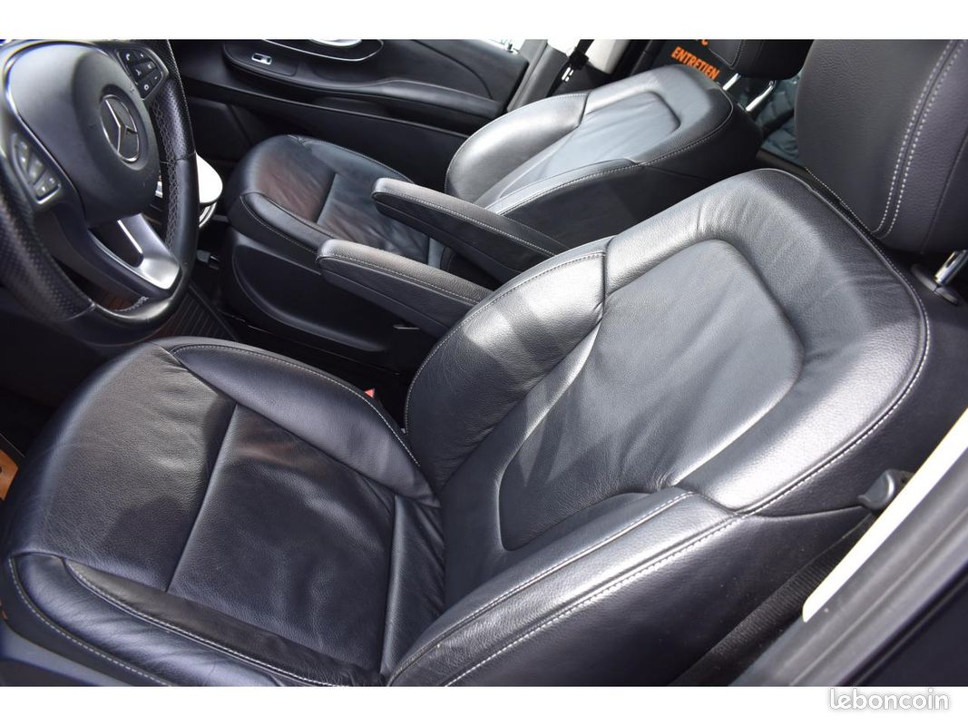 MERCEDES CLASSE V Extra-Long 220 d 9G-TRONIC Avantgarde 4MATIC (image 30)